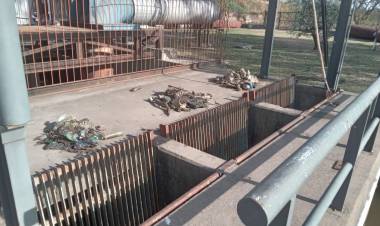 Continúan las tareas de mantenimiento en desagües y estaciones de bombeo