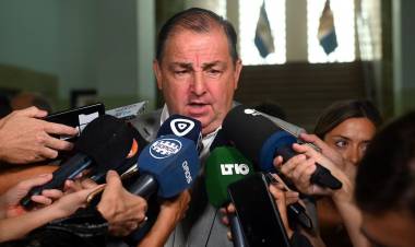 Poletti: “Es necesario reformar la constitución y posibilitar la reelección del gobernador"