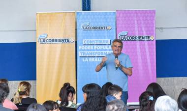 Rossi llamó a militar fuertemente "para ganarle el año que viene las elecciones a Milei" 