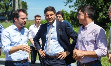 Pullaro recorrió la repavimentación del acceso norte a Santo Tomé que demandó más de $ 1200 millones de inversión provincial 