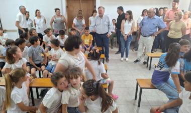 Felipe Michlig: “tenemos respuestas permanentes de un gobierno provincial siempre presente”