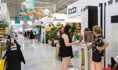 Noche de Compras: más de 12000 personas disfrutaron de la propuesta del municipio
