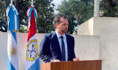 "El Intendente sobre la prohibición de cuidacoches: Es un paso firme para seguir avanzando sobre la seguridad de Santo Tomé"