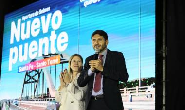 Pullaro sobre el nuevo puente Santa Fe-Santo Tomé: “Con eficiencia y recursos propios, podemos hacer grandes obras”