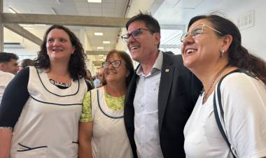 Asistencia Perfecta: más de 50 mil docentes cobran el incentivo mensual de noviembre