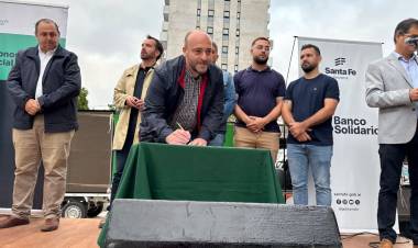 Más de 100 emprendedores participaron de la primera Feria Regional Navideña