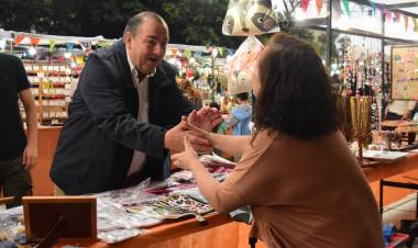 Se realizó la 1° Feria Navideña Regional en Santa Fe con más de 100 emprendedores