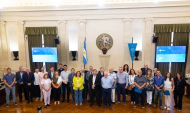 La UNL y Padrinos llevaron adelante una campaña solidaria para Navidad