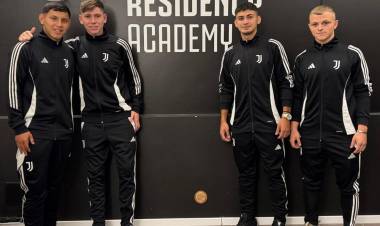 Club Argentino de Rosario y Academia Juventus: Desarrollo Internacional y Clínica de Fútbol Juvenil