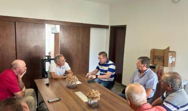 Borla se reunió con el consorcio camionero de San Justo