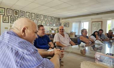 El senador Borla visitó la localidad de Videla
