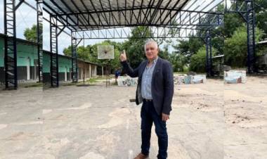 Otro compromiso hecho realidad para la educación de Sauce Viejo