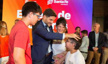 Pullaro: “Pusimos en orden el Estado y los recursos que ahorramos van a la obra pública”