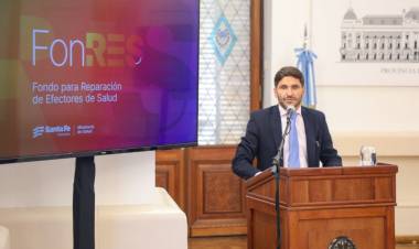 Pullaro: “Esta herramienta nos permitirá ser muy rápidos para reparar los edificios de la salud pública"