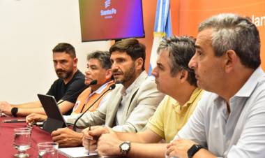 Pullaro encabezó la reunión del Comité de Emergencia por las consecuencias del temporal que afectó a los departamentos Rosario y San Lorenzo