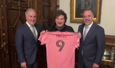 El presidente Milei denostó a Brancatelli y respaldó a Lionel Messi