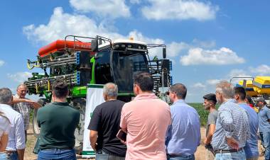 Mirabella participó del Espacio Legislativo del Agro en Córdoba y criticó las trabas del gobierno nacional al sector productivo