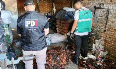 Se intensificaron los operativos de control en chatarrerías y desarmaderos de la ciudad