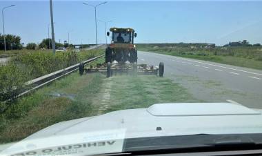 Vialidad Nacional trabaja en el mantenimiento de rutas nacionales del sur provincial