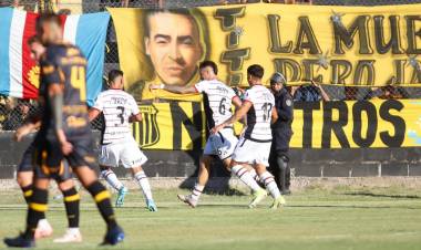 Gran triunfo de Colón en Santiago del Estero