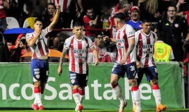 Unión se sacó la mufa: cortó la racha adversa y superó a Gimnasia en Santa Fe