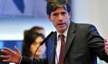 Juan Manuel Abal Medina: "Axel Kicilof es la renovación en el peronismo"