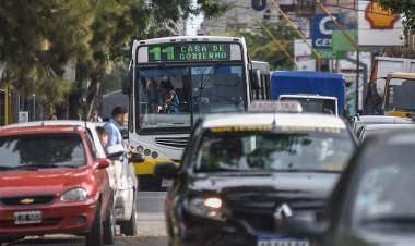 Pasos y requisitos: continúa abierto el registro municipal de choferes de aplicaciones de viaje