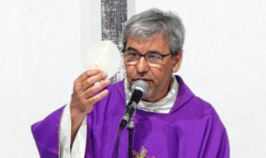 El padre Marcelo Blanche, nuevo párroco de la Basílica: su trayectoria y desafíos en una Santa Fe con una "situación social crítica"