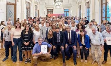 Pullaro: “Mejorar las condiciones de infraestructura de todas las escuelas es una política de Estado”