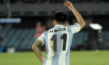 Thiago Almada, el nuevo acierto de Scaloni para dejar a la Selección argentina a un paso del Mundial
