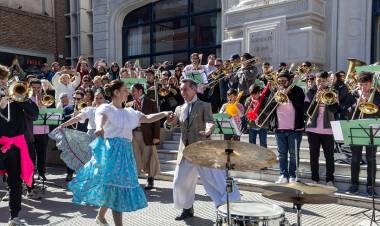 Se extienden las inscripciones para “Teatro en el Anfi 2025” y “Festivales creativos”