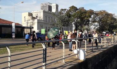 “Mujeres de la ciudad”: un paseo guiado para conocer a las protagonistas de las calles santafesinas