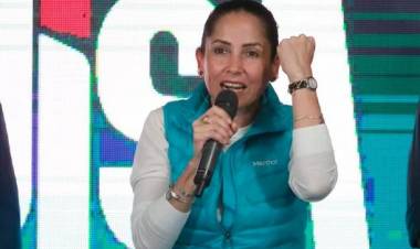 Luisa González lidera intención de voto rumbo al balotaje presidencial en Ecuador