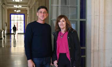 Paco Garibaldi y Chuchi Molina proponen una Constitución “moderna y sin privilegios”