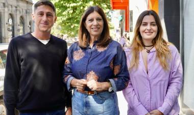 Clara García: "recorrimos la provincia escuchando a la gebnte en respaldo de la reforma constitucional"