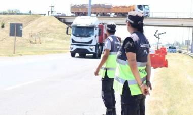 Operativo Cosecha 2025: Provincia intensifica controles en las terminales portuarias