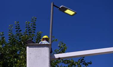 Plan de iluminación: mayo arranca con intervenciones en 14 nuevos barrios