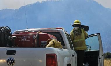 La Provincia de Santa Fe contará con su primer avión hidrante para combatir incendios 