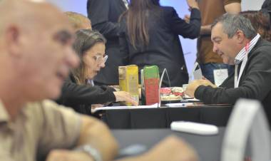 Provincia presenta el concurso "Emprender Santa Fe" para impulsar el empleo, la innovación y el desarrollo