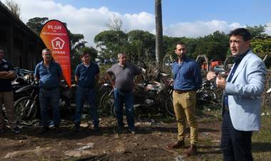 Autos y motos incautadas al delito serán utilizados para la formación en escuelas técnicas y la UTN