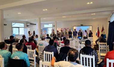 Programa Impulsa: Provincia realizó la segunda capacitación para guías de pesca deportiva