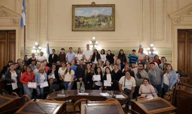 Visita de entidades intermedias de San Justo a la Cámara de Senadores