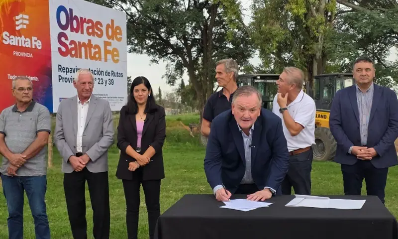 Se firmó el acta de INICIO DE OBRA de repavimentación de RP23, RP39 y construcción de la Rotonda en RN34 -Arrufó