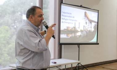 La Municipalidad realizó una capacitación para responsables de refugios temporales de emergencia