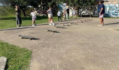 Se iniciaron las clases de Skate en Santo Tomé