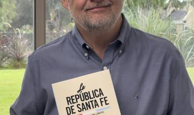 Roberto Mirabella presentó su nuevo libro para repensar el federalismo argentino: “La República de Santa Fe: Federalismo sin límites”