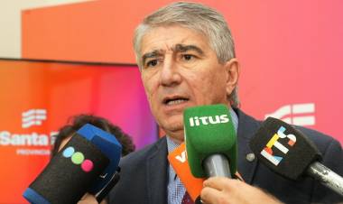 El Gobierno anunció cómo pagará el aumento acordado a los trabajadores estatales, incluidos los docentes