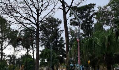 Intervención en plaza Ber ardino Rivadavia de Sauce Viejo