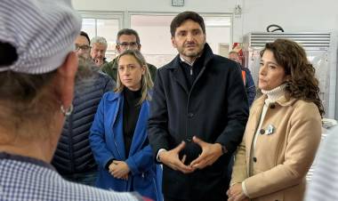 Pullaro en Vera: “La ciudad se recupera de la mejor manera posible gracias a las obras que Provincia llevó adelante”