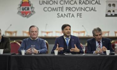 Convencionales de Unidos evaluaron aspectos reglamentarios para el funcionamiento de la Convención Reformadora 